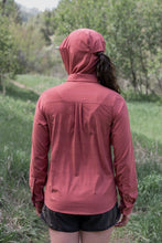 Load image into Gallery viewer, Triple Crown Button Down Long Sleeve | Dusty Cedar UL
