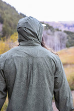 Load image into Gallery viewer, Triple Crown Button Down Long Sleeve | Green Topo