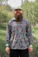 Load image into Gallery viewer, Triple Crown Button Down Long Sleeve | Chromaflor Mint