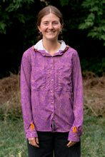 Load image into Gallery viewer, Triple Crown Button Down Long Sleeve | Purple Topo
